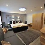 Hotel-restaurant Ehses 젤틴겐라티그