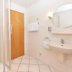 Hotel-restaurant Ehses 호텔